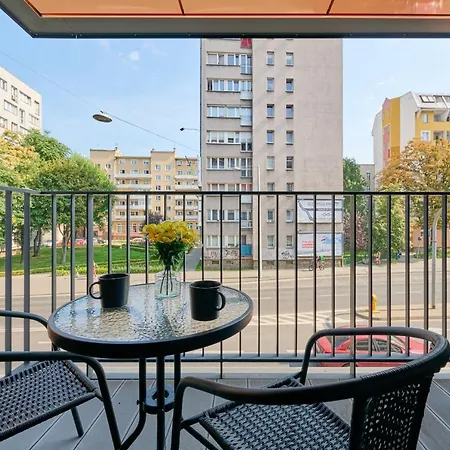 Nowoczesny Apartament Z Balkonem I Parkingiem W Centrum Wroclawia By Noclegi Renters Exterior photo