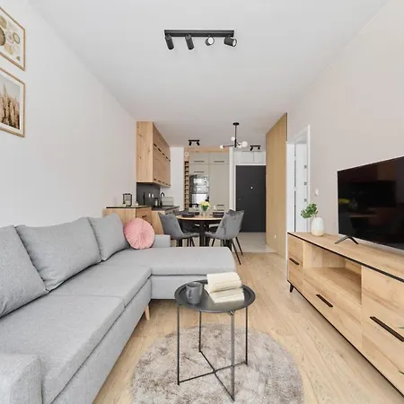 Nowoczesny Apartament Z Balkonem I Parkingiem W Centrum Wroclawia By Noclegi Renters Exterior photo