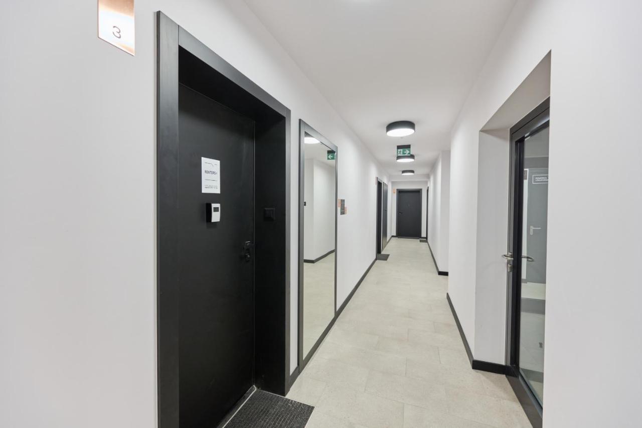 Apartment Nowoczesny Z Balkonem I Parkingiem W Centrum Wroclawia By Renters